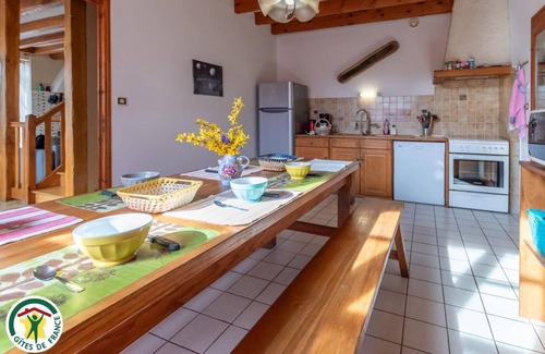 Saint-Just-Sauvage Casa | Bois Joly - Bagneux - Gîte
