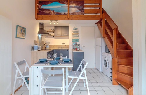 Saint-Palais-sur-Mer Casa | Bois Soleil by Interhome