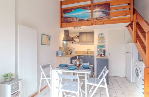 Saint-Palais-sur-Mer Casa | Bois Soleil by Interhome