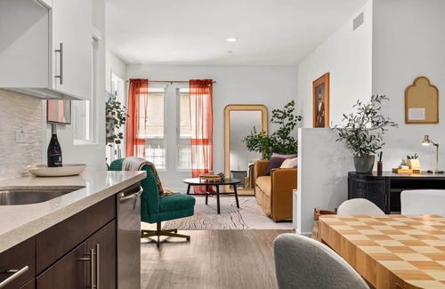 Carthay Circle Apartamento | Bold & Quirky 1BR Oasis