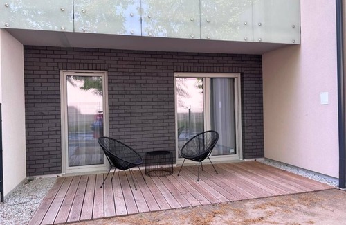Boleslawiec Apartamento | BoleslaviaApartments -Apartament Arte, parking free, stacja ładowania EV