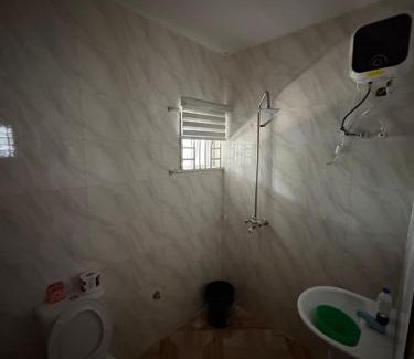 Idowa Apartamento | Bollington Adex house