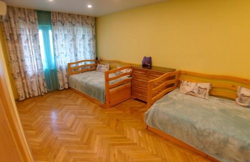 Sochi City Centre Apartamento | Большая комфортная квартира у моря на Театральной