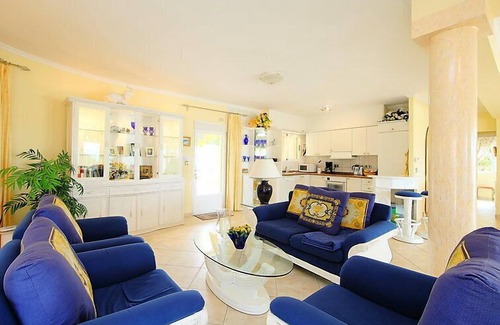 La Sabatera Casa | Bombilla by Interhome