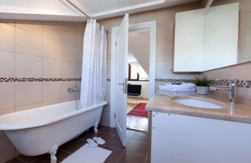 Cumhuriyet Apartamento | Bomonti Residence 3 bedroom duplex