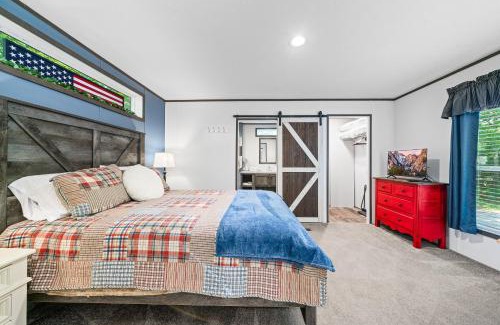 Sparta Casa | Bon Air Bungalow