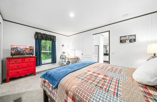Sparta Casa | Bon Air Bungalow