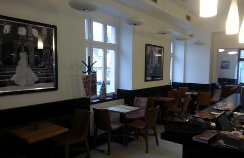 Zizkov Hotel | Bona Serva