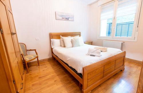 Zumaia Casa | Bonbillo - ONGI ETORRI