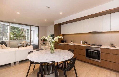 Bondi Beach Apartamento | Bondi Beach Spacious Lux apmnt + Balcony