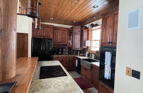 Scandia Casa | Bone Lake Escape - Hot Tub Oasis