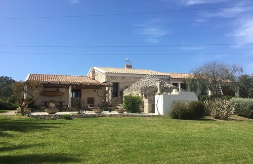 Bonifacio Casa | Bonifacio between sea and countryside, 300 m from Ciappili beach, 600m from Spérone