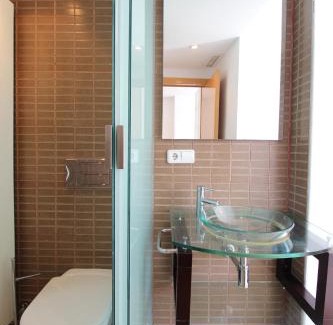 La Seu Apartamento | Bonito ático dúplex cerca de las Torres de Serrano