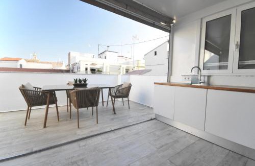 La Seu Apartamento | Bonito ático dúplex cerca de las Torres de Serrano