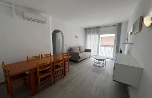 Roses Town Center Apartamento | Bonito Apartamento en el centro de Rosas AV-77