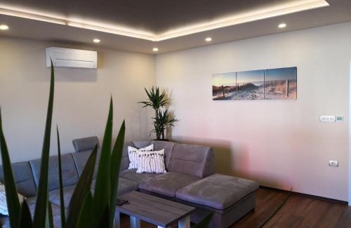 Postojna Apartamento | Bonito apartment