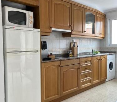 La Marina Apartamento | Bonito piso al lado del Mar!