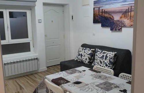El Pilar Apartamento | Bonito piso Metro Barrio del Pilar, Plaza Padrón