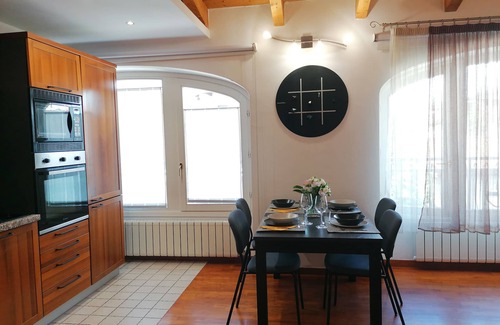 Malnate Apartamento | Bonnie House - Between lakes and mountains! One step away from Switzerland