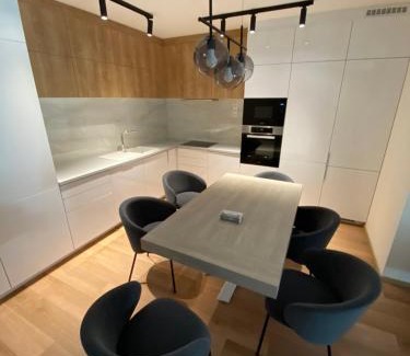 Balatonlelle Apartamento | Bonnie-Premium Lelle Waterfront Private Apartment