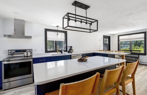 Waquoit Village Casa | Book a Last Minute Cape Escape! Modern, Tranquil Cape home close to town beaches