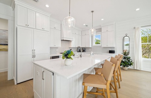 Sugarwood Beach Casa | Private Pool! Serene Views! 5 Adult Bikes! Just a Short Walk to the Beach! Low-Speed Vehicle!