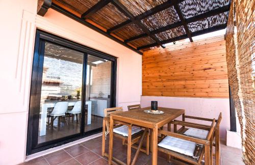 La Oliva Casa | Book Jet - Bella Vista VIP Villa
