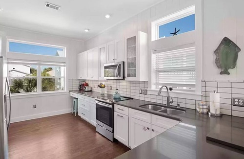Grayton Beach Casa | 🦩Now Booking for Summer! The Sea Prize at Grayton Beach Is Yours🦩