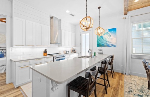 Alys Beach Casa | Book Now for Fall Stays! Resort Amenities! In the Heart of Seacrest Beach! 4 Adult Bikes!