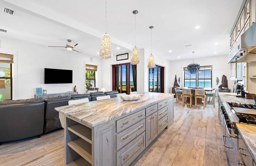 Cape San Blas Casa | Book Now for Fall! Gulf Front! Gorgeous Views! Swim Spa! Steps to Beach!