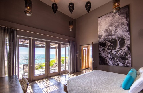 Treasure Beach Villa | ¡Reservar ahora! Propiedad privada frente a la playa! ** ¡Pasa tu año nuevo con nosotros! **