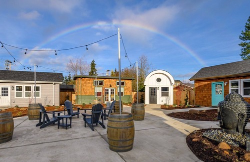 McMinnville Cabaña | Book the Bohemian Bungalow at The Boutique Retreat in downtown McMinnville.