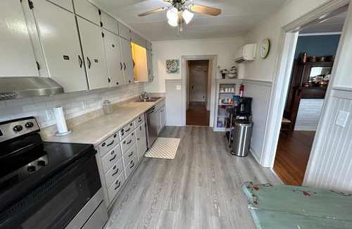 Dunlap Casa | Book today for your summer vacation in the beautiful Sequatchie Valley!
