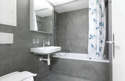 St. Gallen Casa | book2stay 1.5-room apartment #3 Hirschberg up to 2 people
