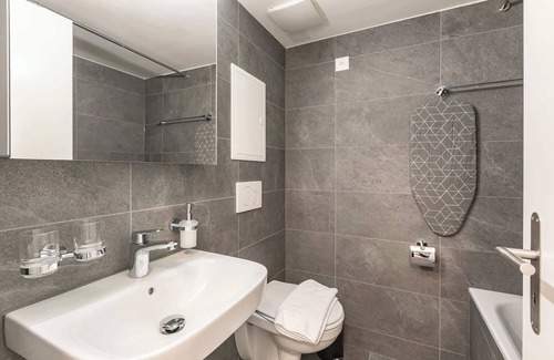St. Gallen Casa | book2stay 2-room apartment #5 Kronberg up to 4 people