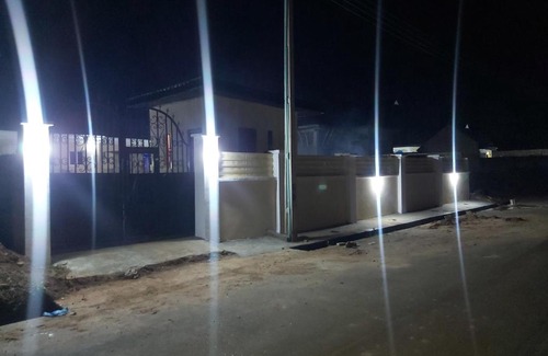 Ado Ekiti Apartamento | Bookman Apartment (Short Let)