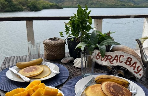 Coron Complejo | BORAC BAY VIEW