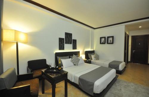 Manoc-Manoc Complejo | Boracay Ocean Club Beach Resort