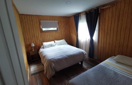 Coyhaique Casa | Borde Rio Coyhaique Cabaña y Tinaja