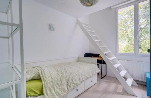 Saint Seurin - Fondaudege Casa | Bordeaux centre, Appartement privatif et 5 chambres privées, piscine, parking
