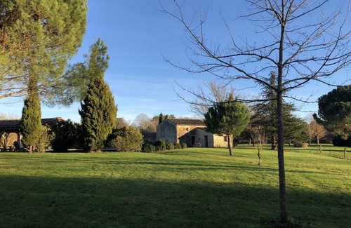 Saint-Pierre-de-Bat Casa | Bordeaux: Charming house in a green setting