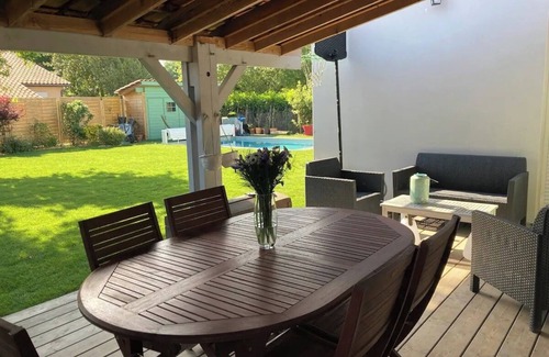 Pessac Casa | Bordeaux Pessac Pape Clément, house with swimming pool.