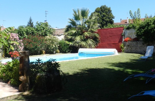Talence Casa | Burdeos- VILLA CLIMATIZADA piscina- Excepcional "el campo a la ciudad"