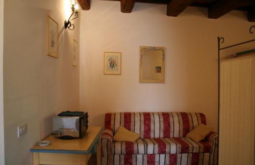 Sellano Casa | Borgo Di Fonni