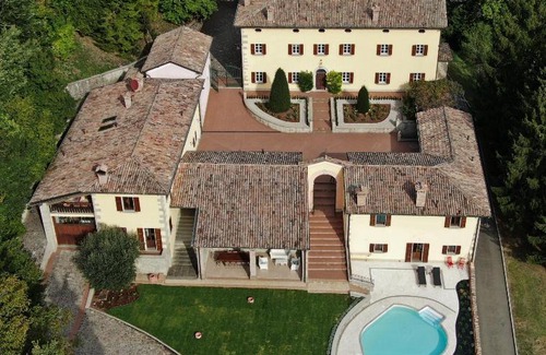 Samone Casa | Borgo La Morra