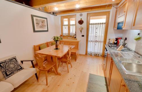 Forni di Sopra Apartamento | Borgo Nuovo Deluxe con garage box