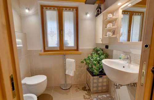 Forni di Sopra Apartamento | Borgo Nuovo Deluxe con garage box