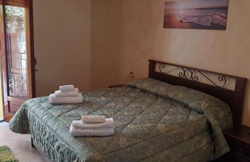 Castelmola Apartamento | Borgo San Giorgio Apartment