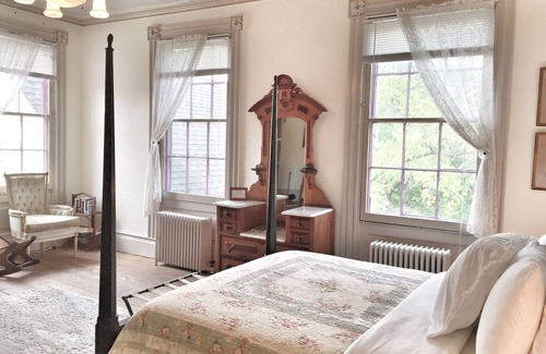 Montgomery Cama Y Desayuno | Borland House Inn