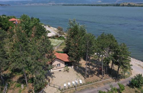 Golubac Casa | Borova bajka